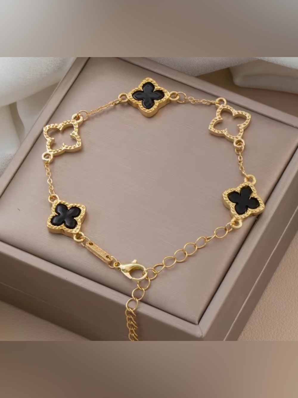 Gold-Tone Black Lucky Clover Link Bracelet NWOT